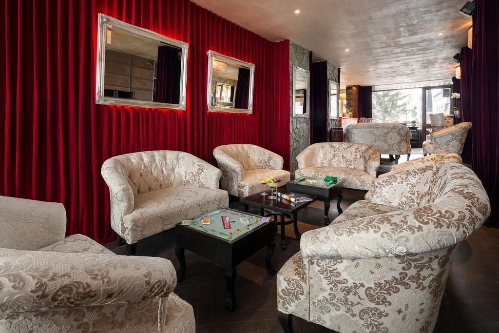 Madame Vacances Hotel & Spa Le Mottaret Meribel Exterior photo