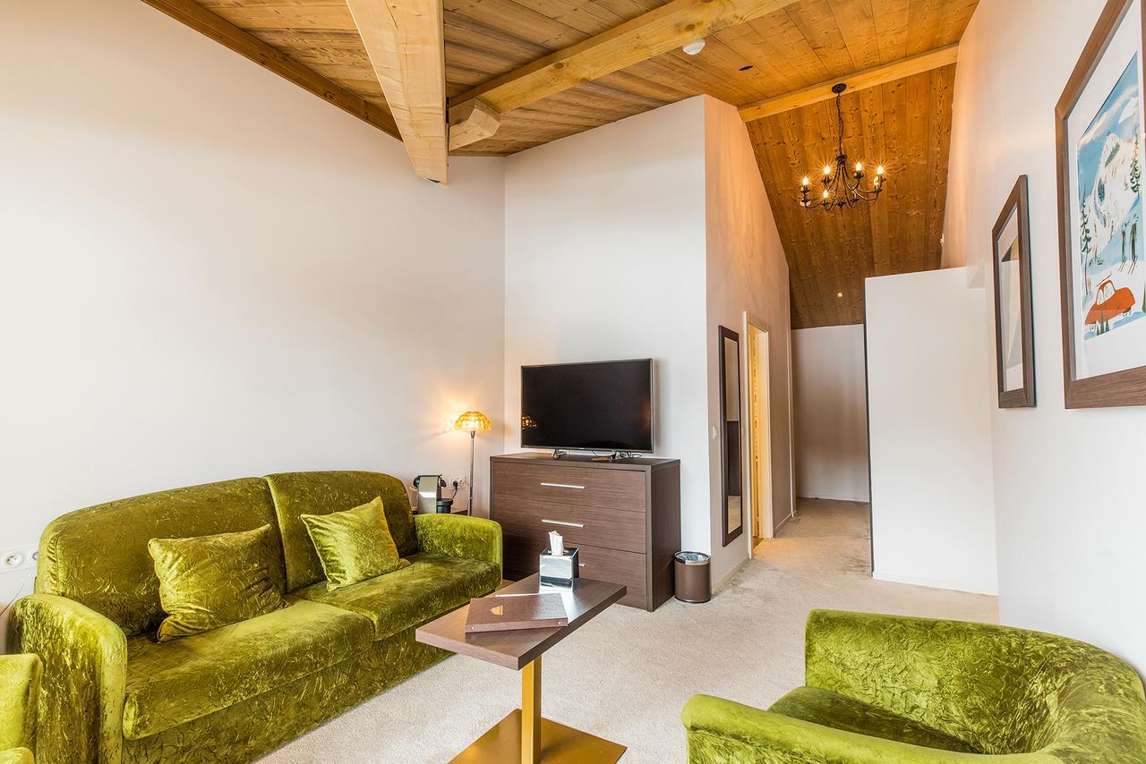 Madame Vacances Hotel & Spa Le Mottaret Meribel Exterior photo