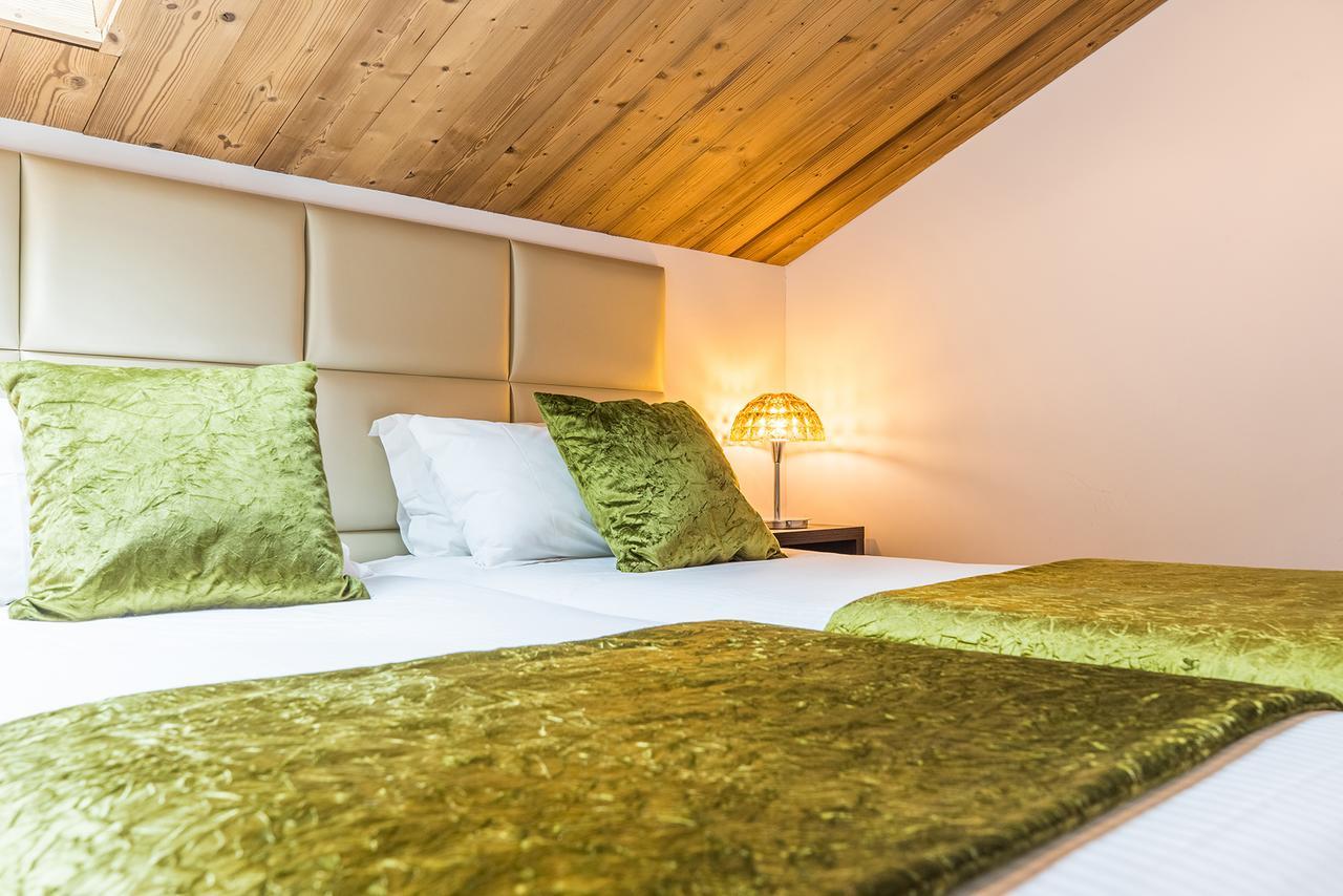 Madame Vacances Hotel & Spa Le Mottaret Meribel Exterior photo