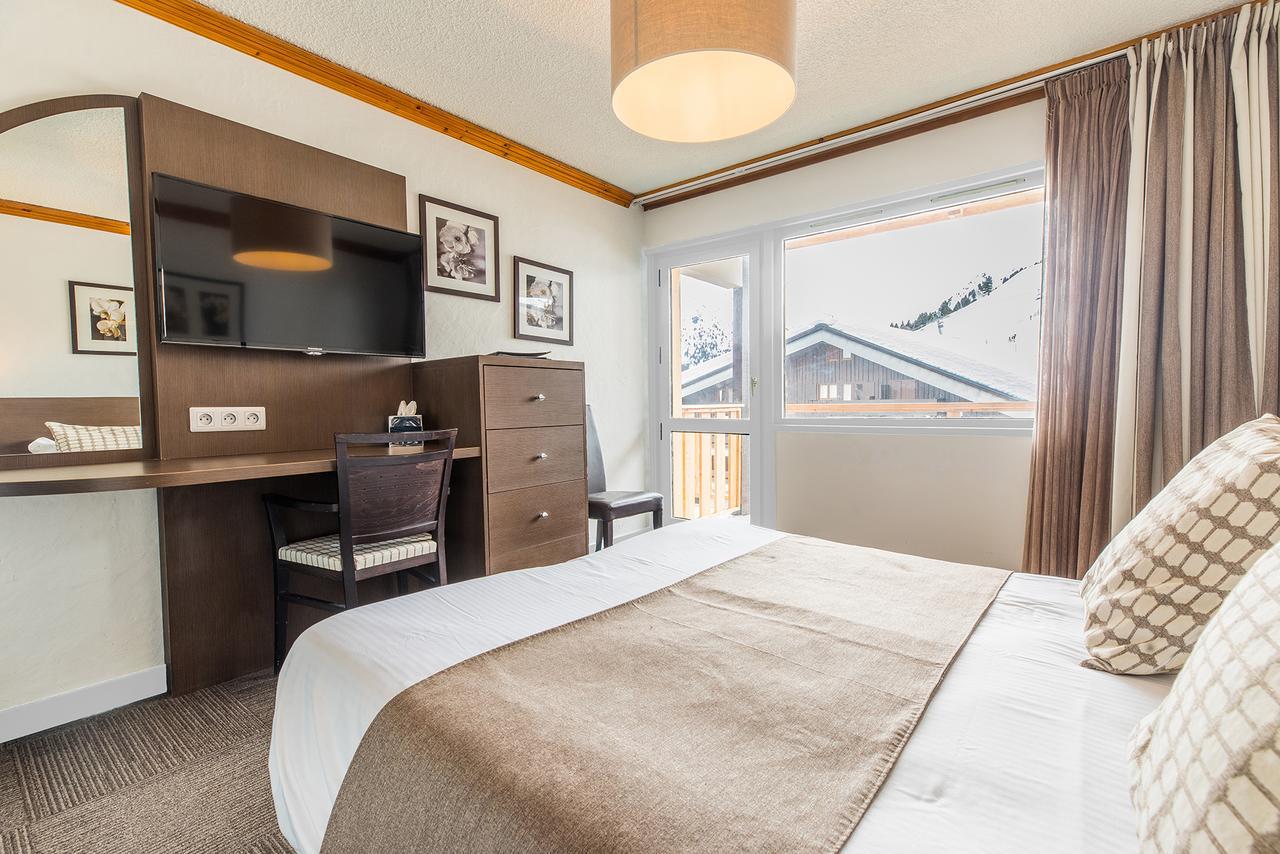 Madame Vacances Hotel & Spa Le Mottaret Meribel Exterior photo