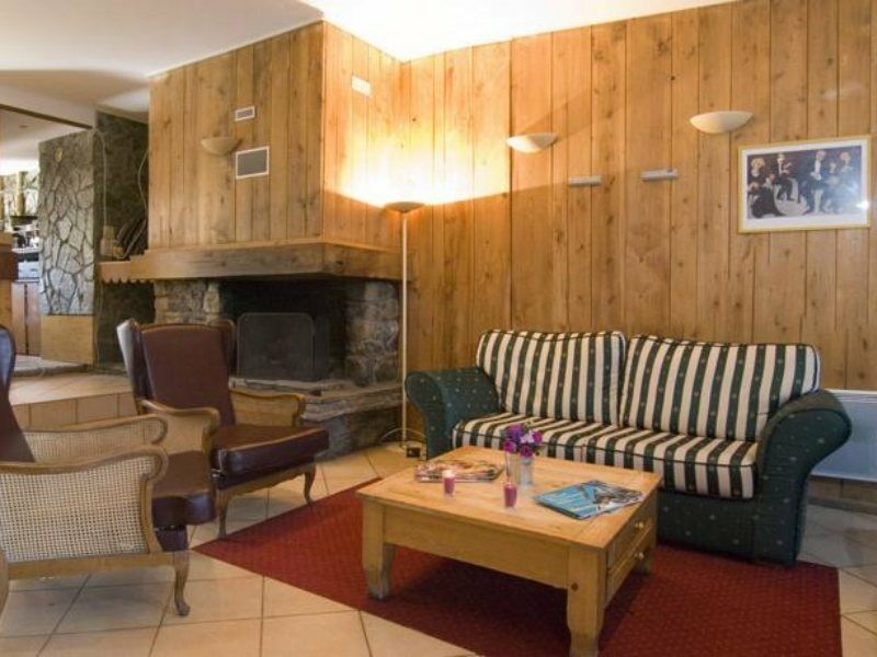 Madame Vacances Hotel & Spa Le Mottaret Meribel Exterior photo